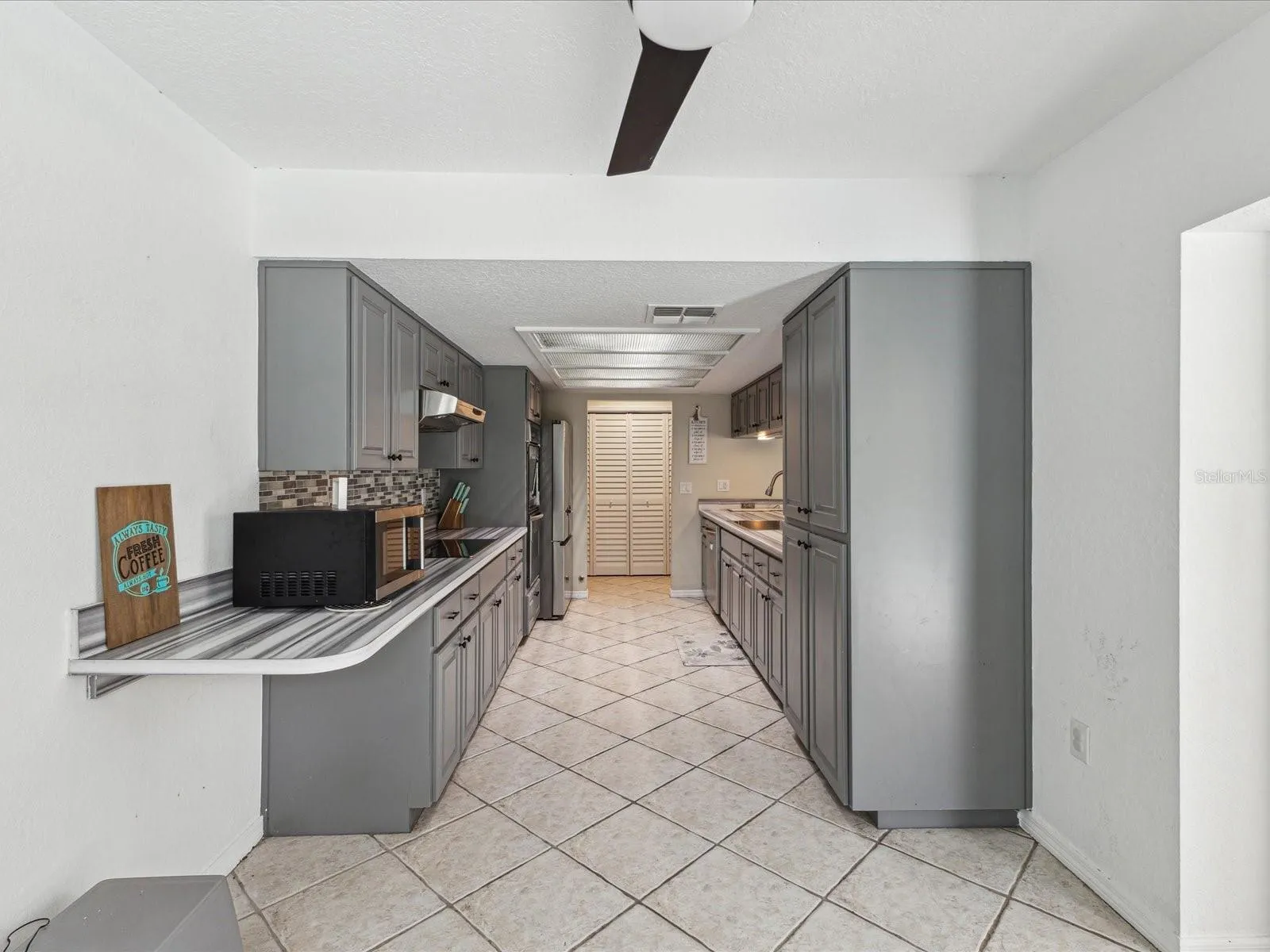 Kitchen Nook Area