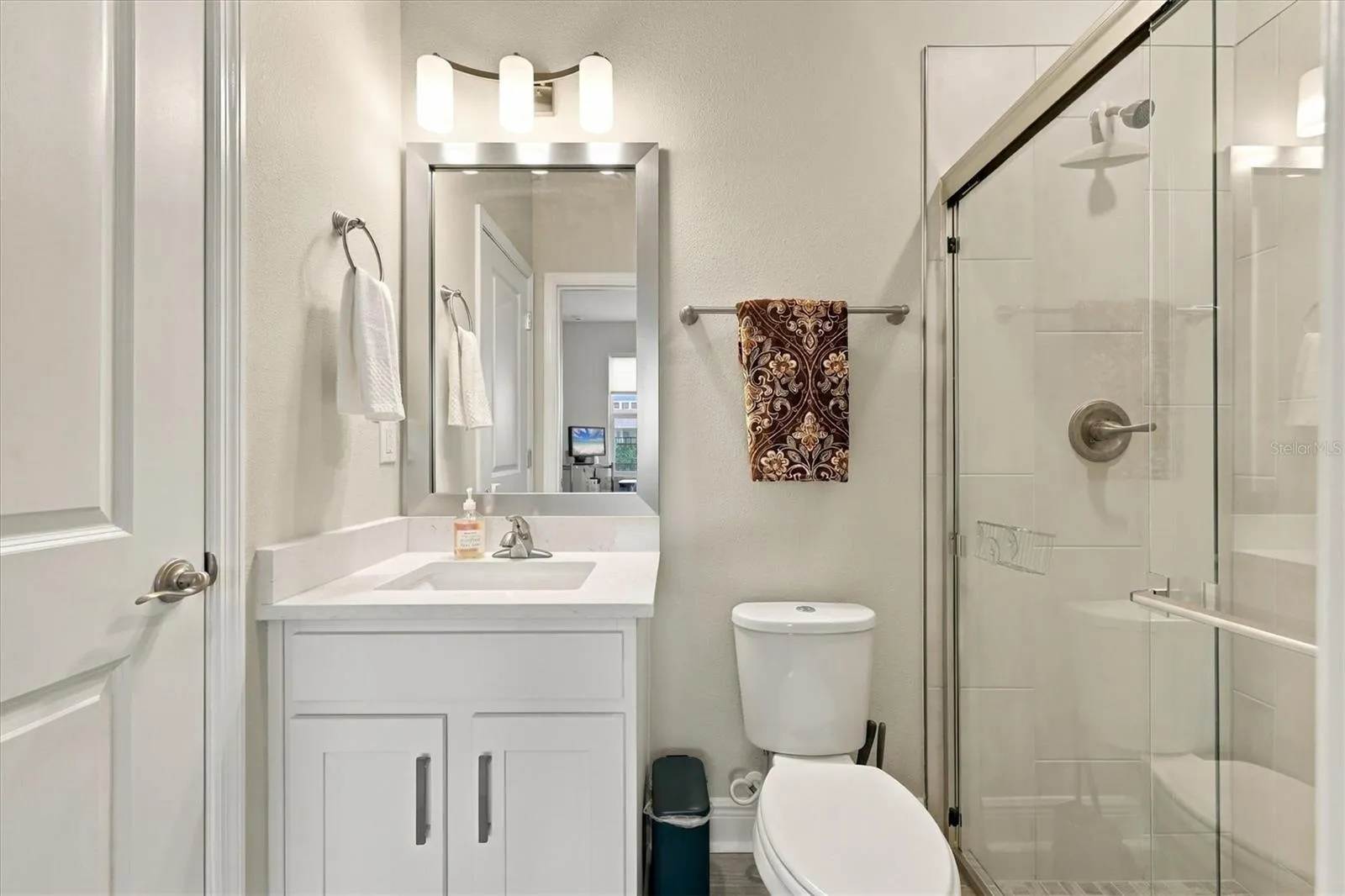 FIRST FLOOR BATH