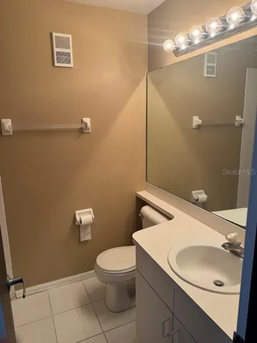 2nd bath vanity