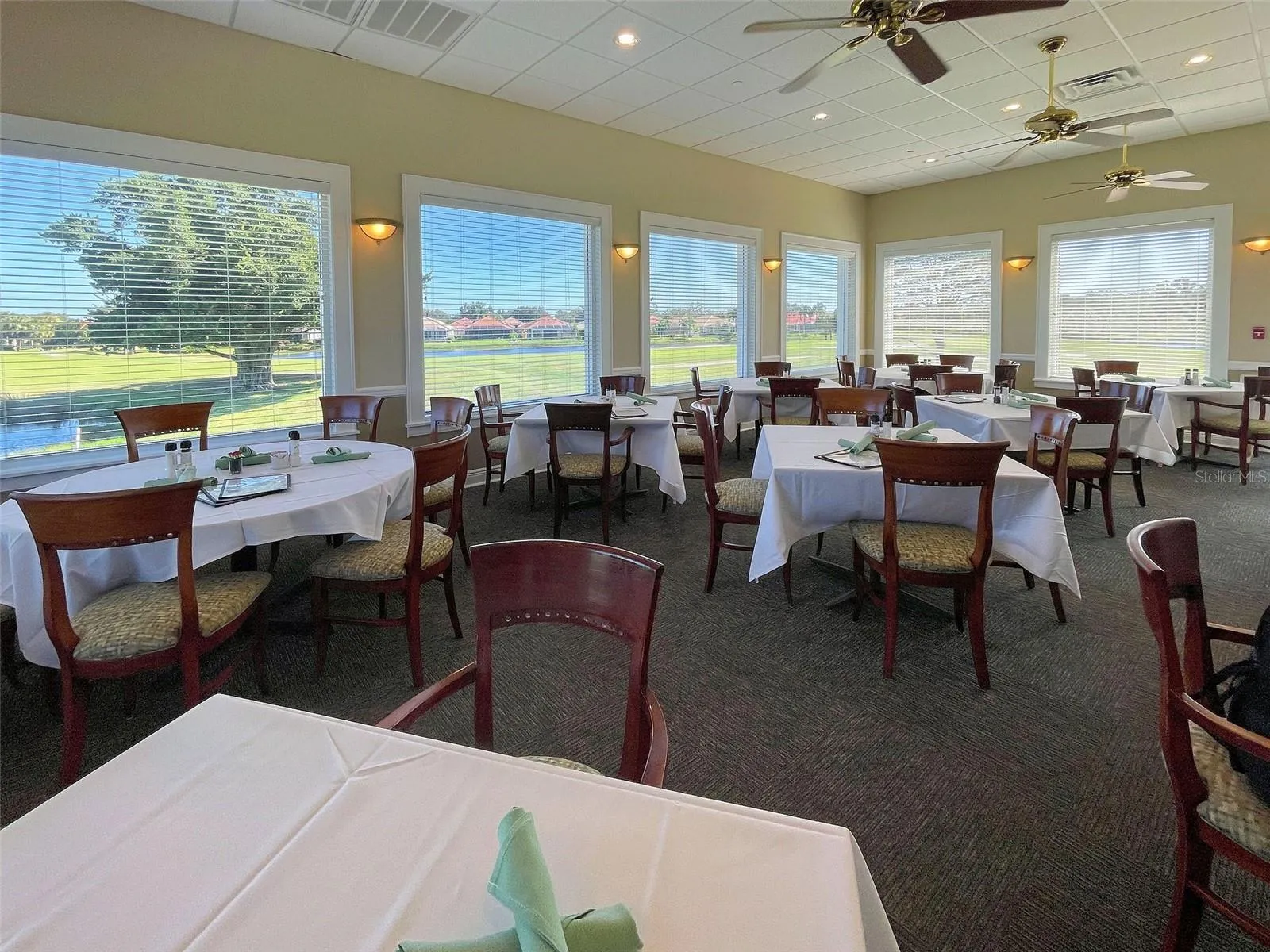What a view to have for your dining pleasure.