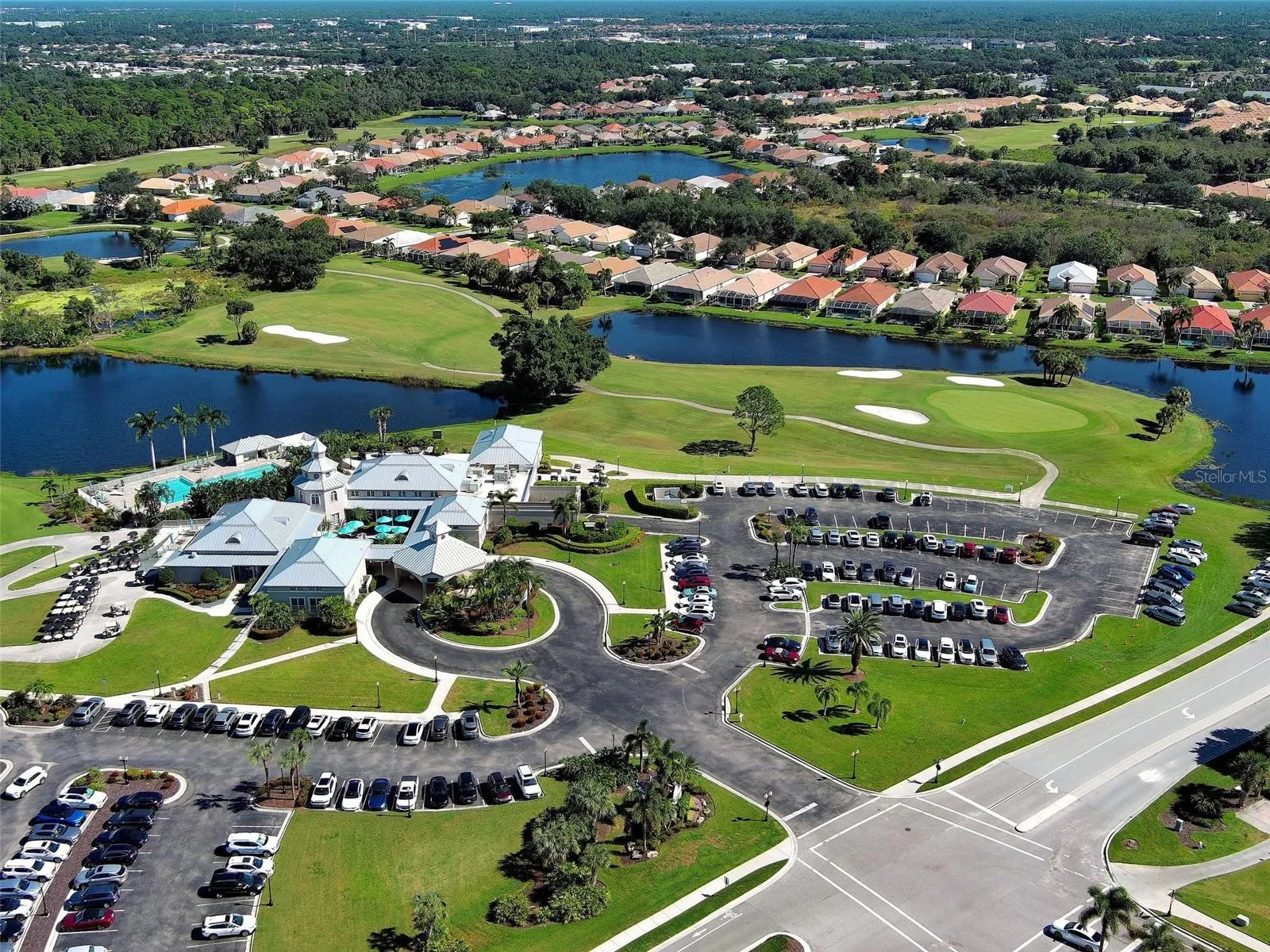 1000 Acres of green space, ponds, fairways, sidewalks, seperately appointed Community Pools ( Aside from the main Jr. Olympic size.)