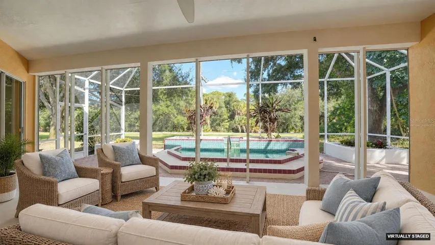 Virtually staged lanai