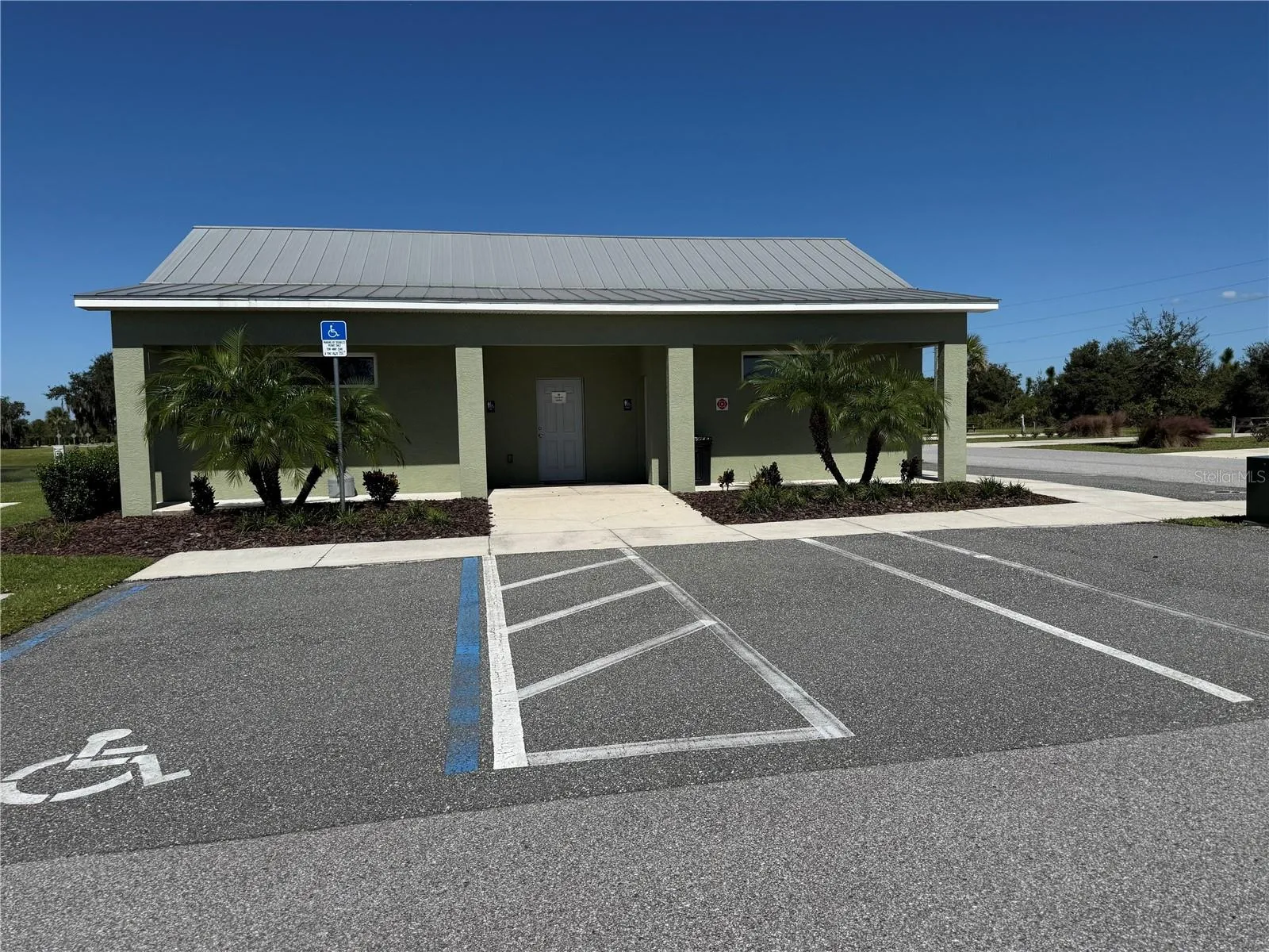 Restroom, Shower, Laundry Facility (Multiple)