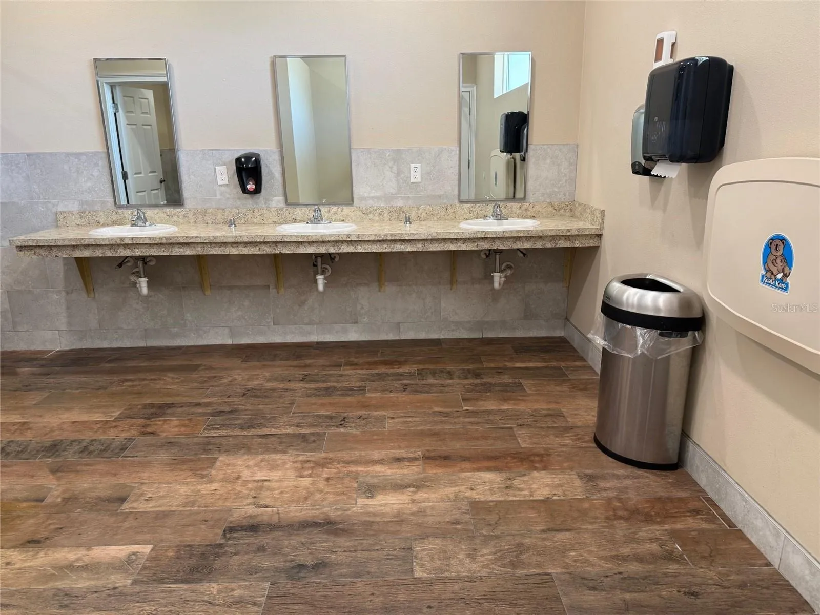 Restroom Wash Area
