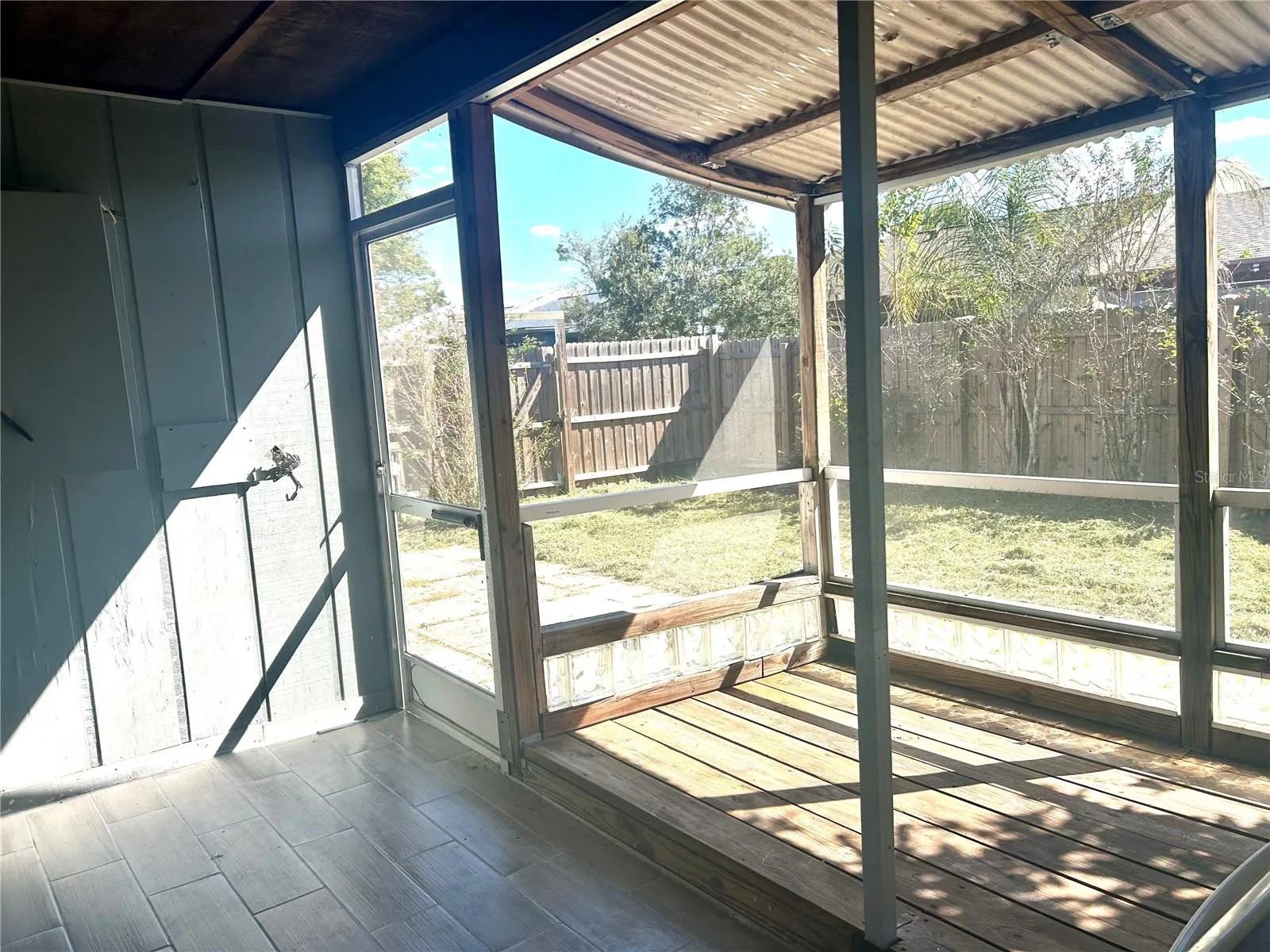 Screened In Patio