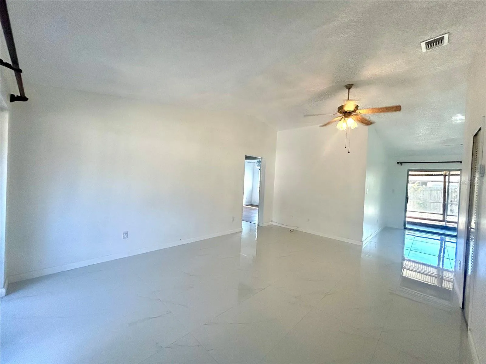 Living room, view from front entrance