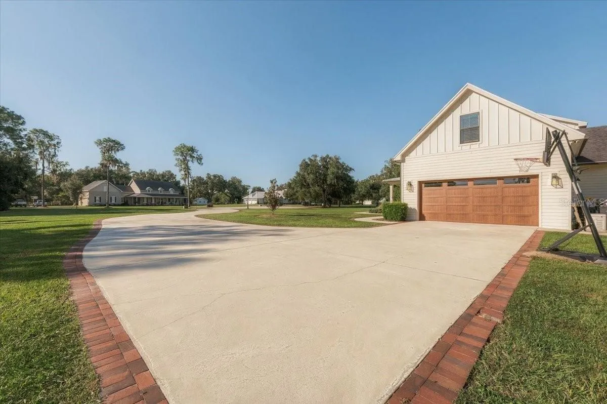 Driveway Side Entry Garage