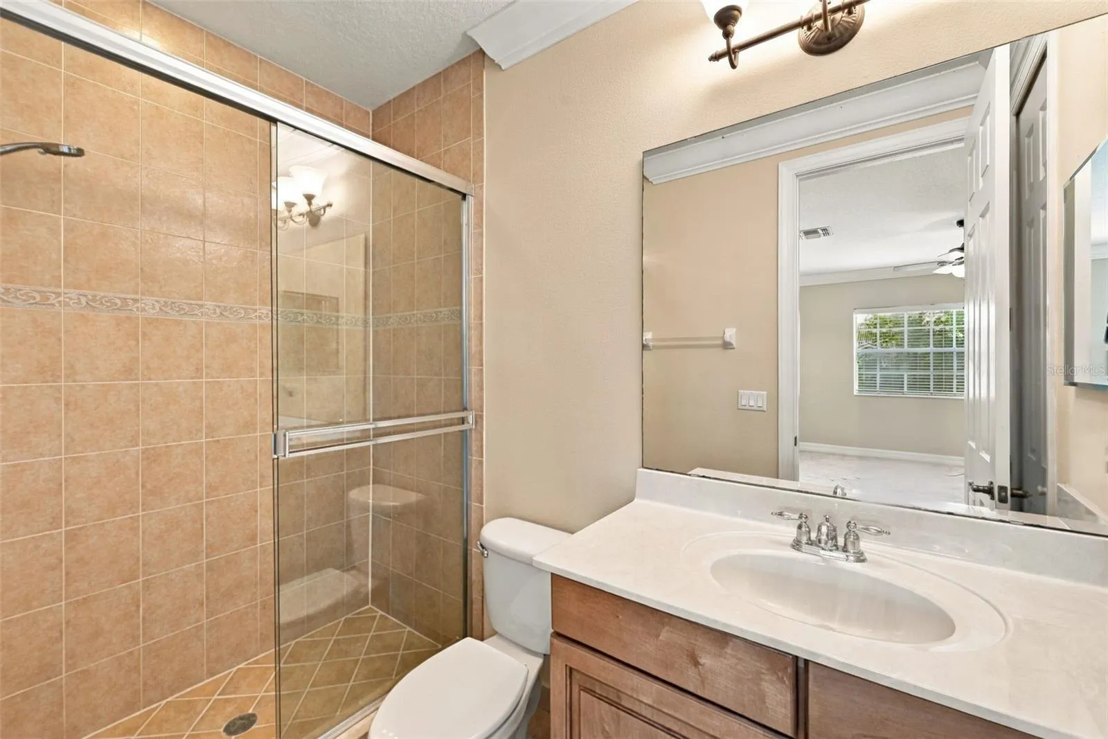 Upstairs Bonus Room Bathroom