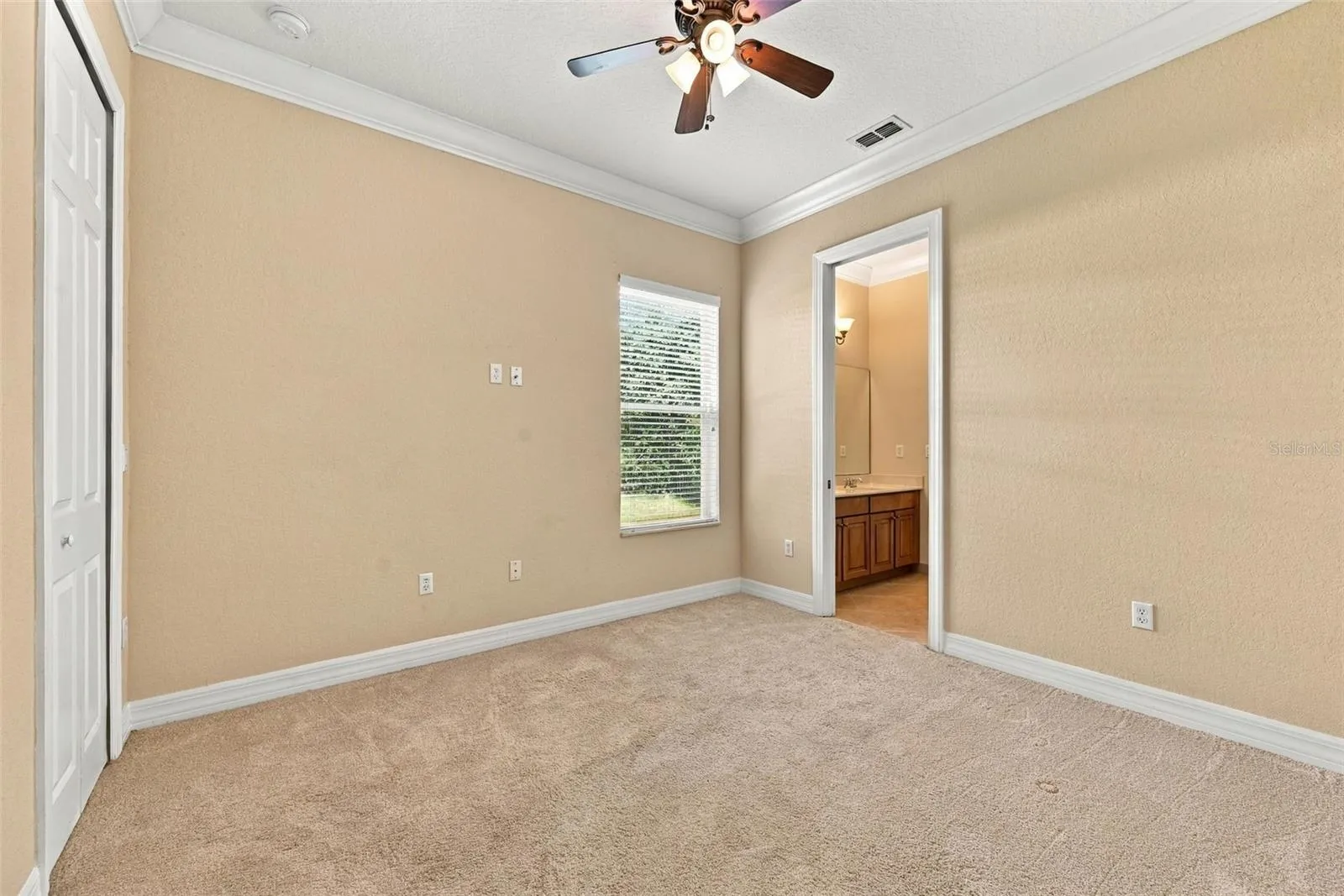 Bedroom #1