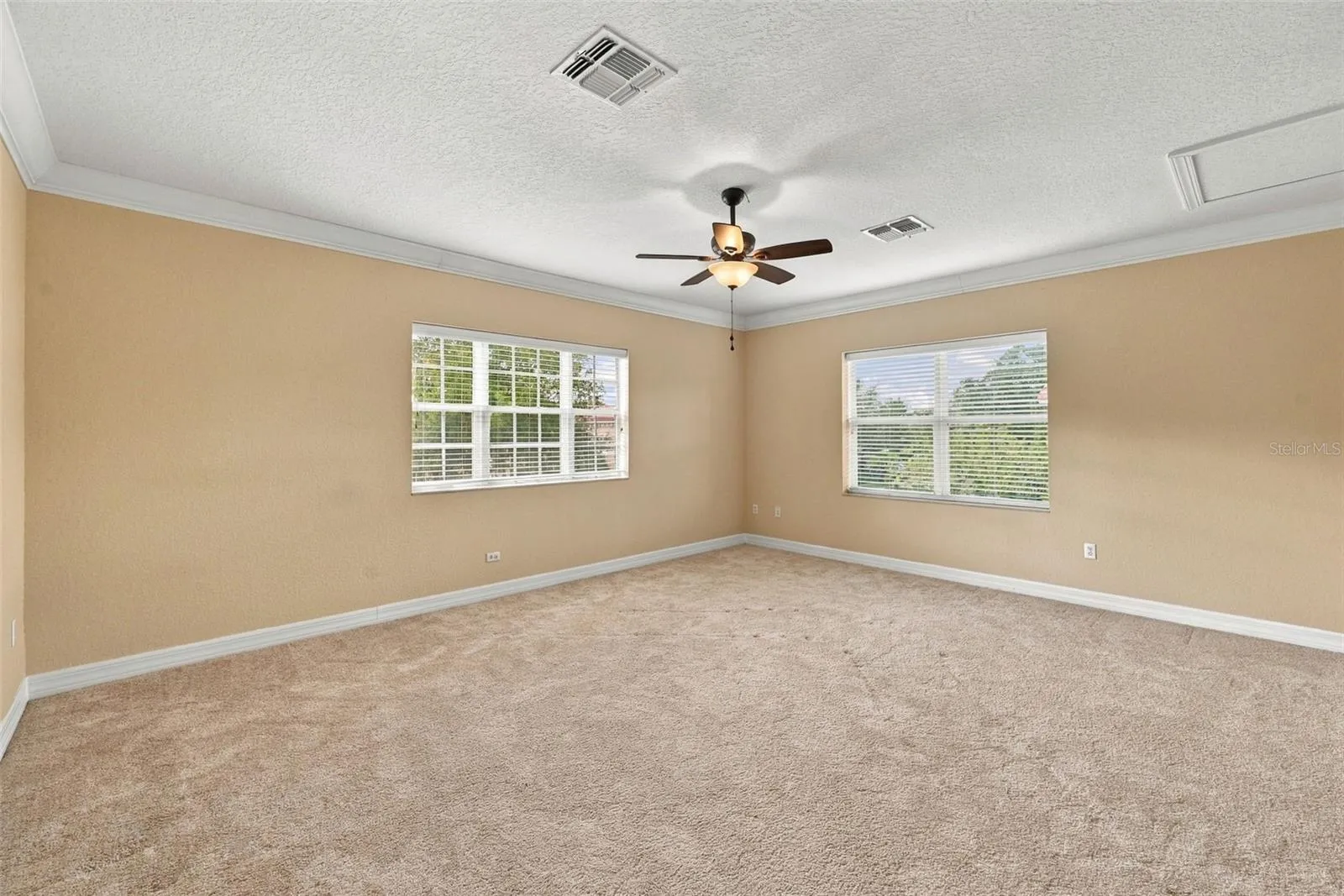 Upstairs Bonus Room / Possible Bedroom #5 / Game Room