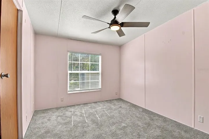 Guest bedroom 1