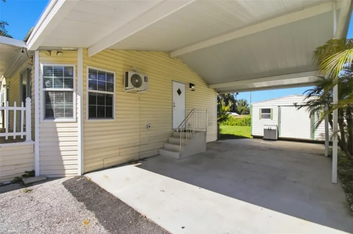 Carport