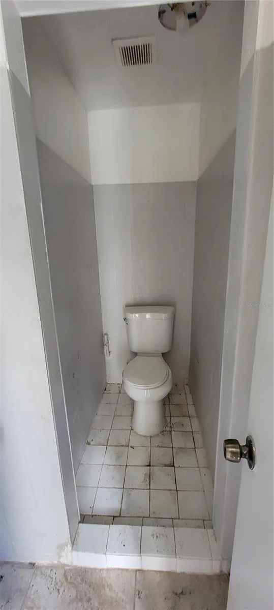 Unit 502 - Bathroom 2