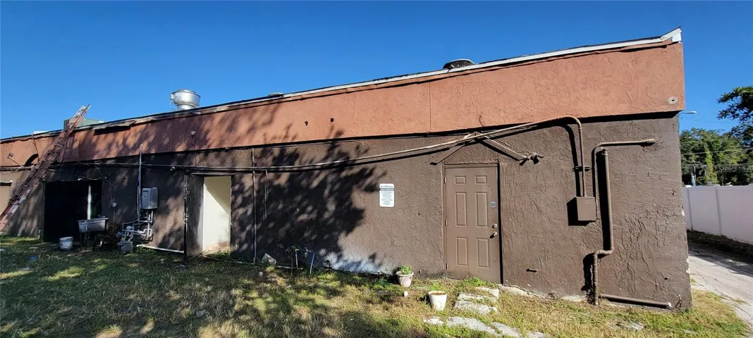 Exterior Rear - 1