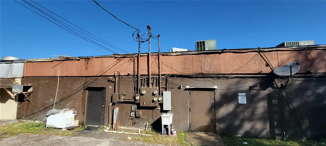 Exterior Rear - 3