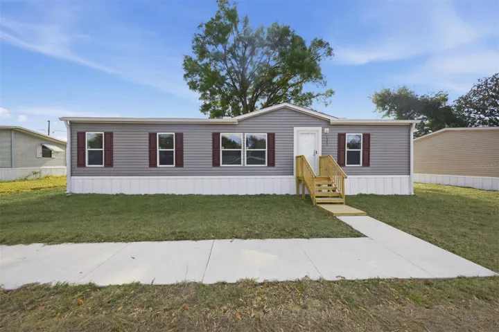 Exterior front view