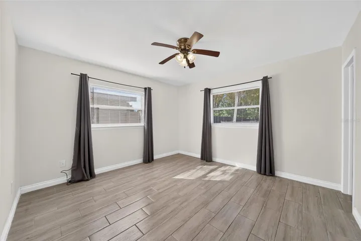 Bedroom #513'x9'