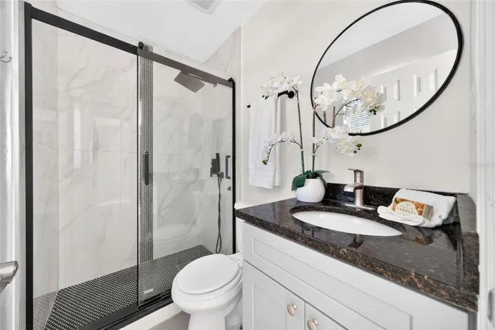 Primary Suite #2 Bathroom