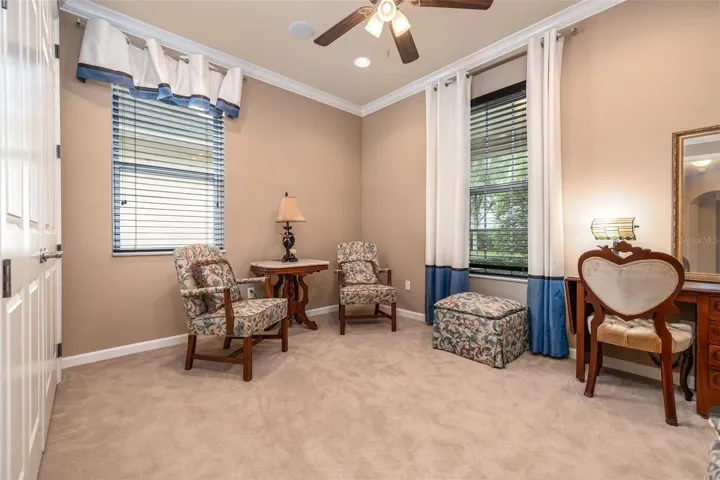 Guest bedroom
