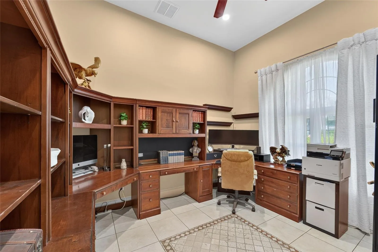 Office 1