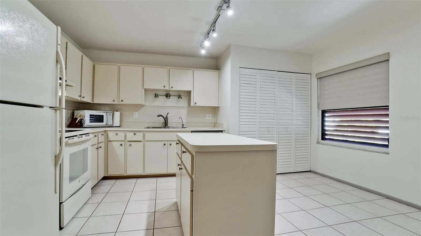 Plenty of cabinets & prep space