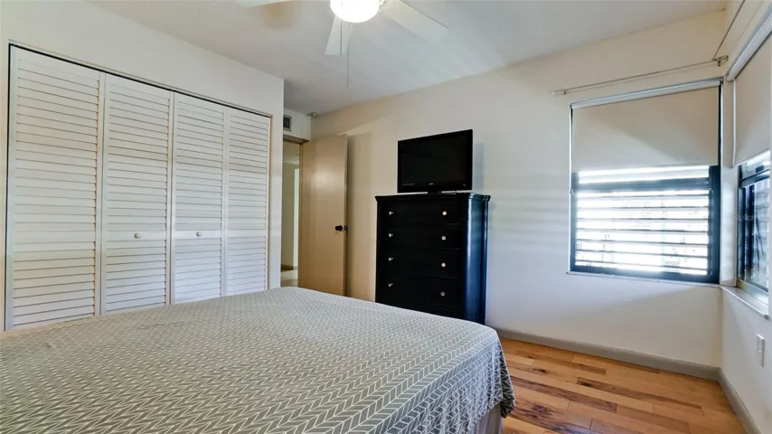 Plenty of natural light