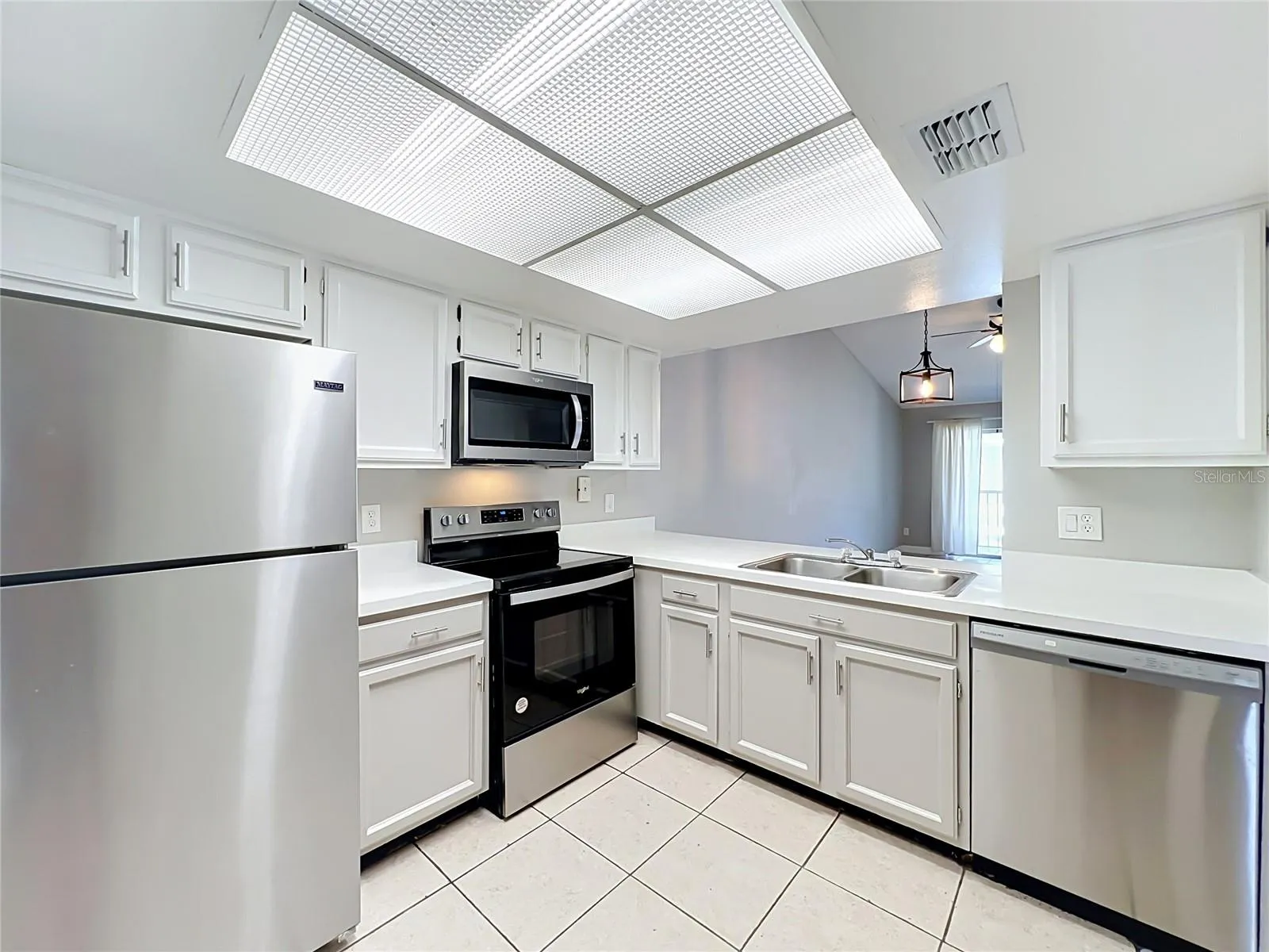 4370 White Pine Ave, Orlando FL 32811