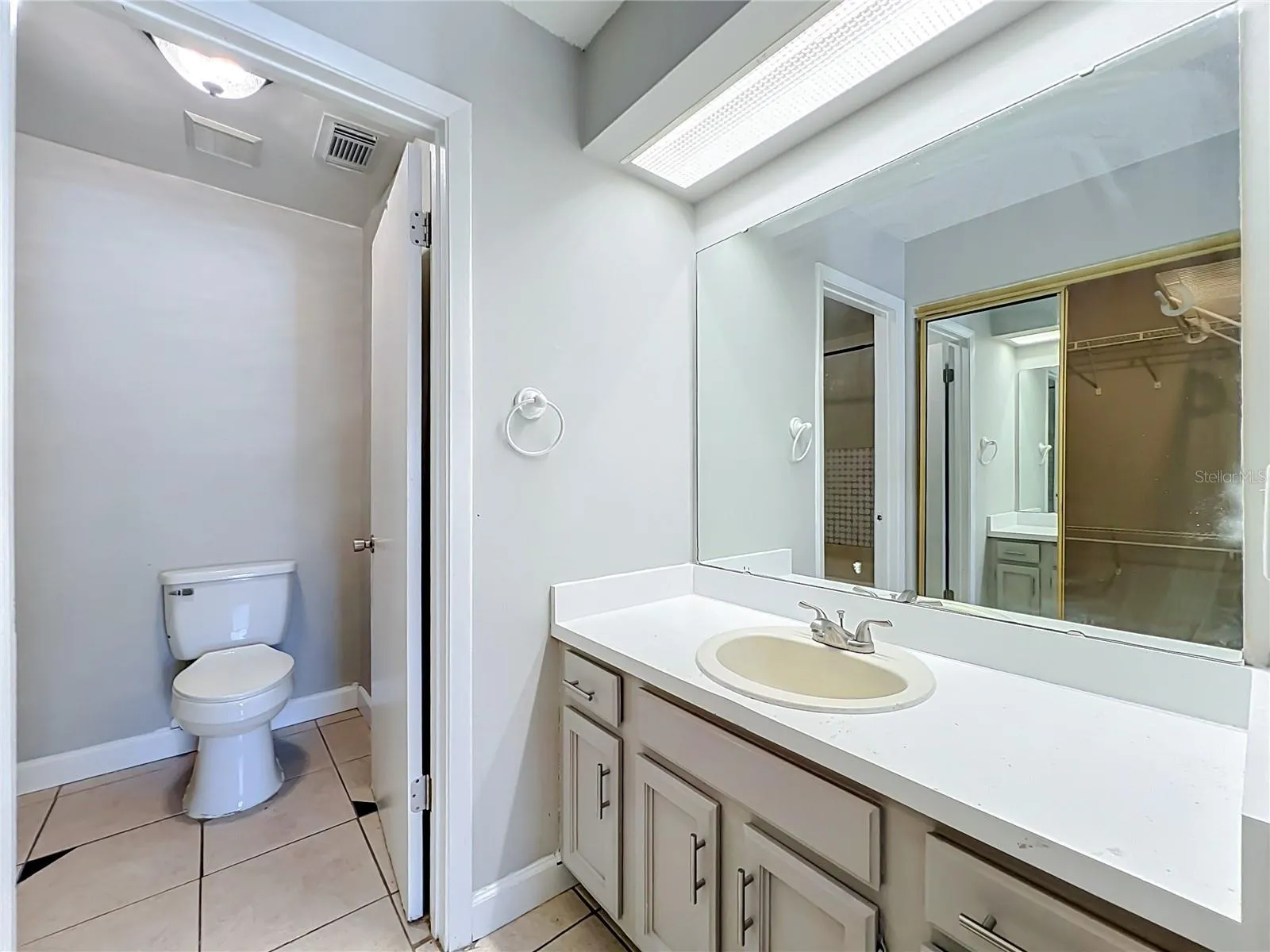 4370 White Pine Ave, Orlando FL 32811
