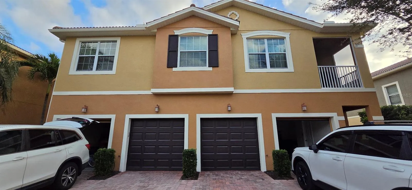 Front of the building. Garage is the second from the right.