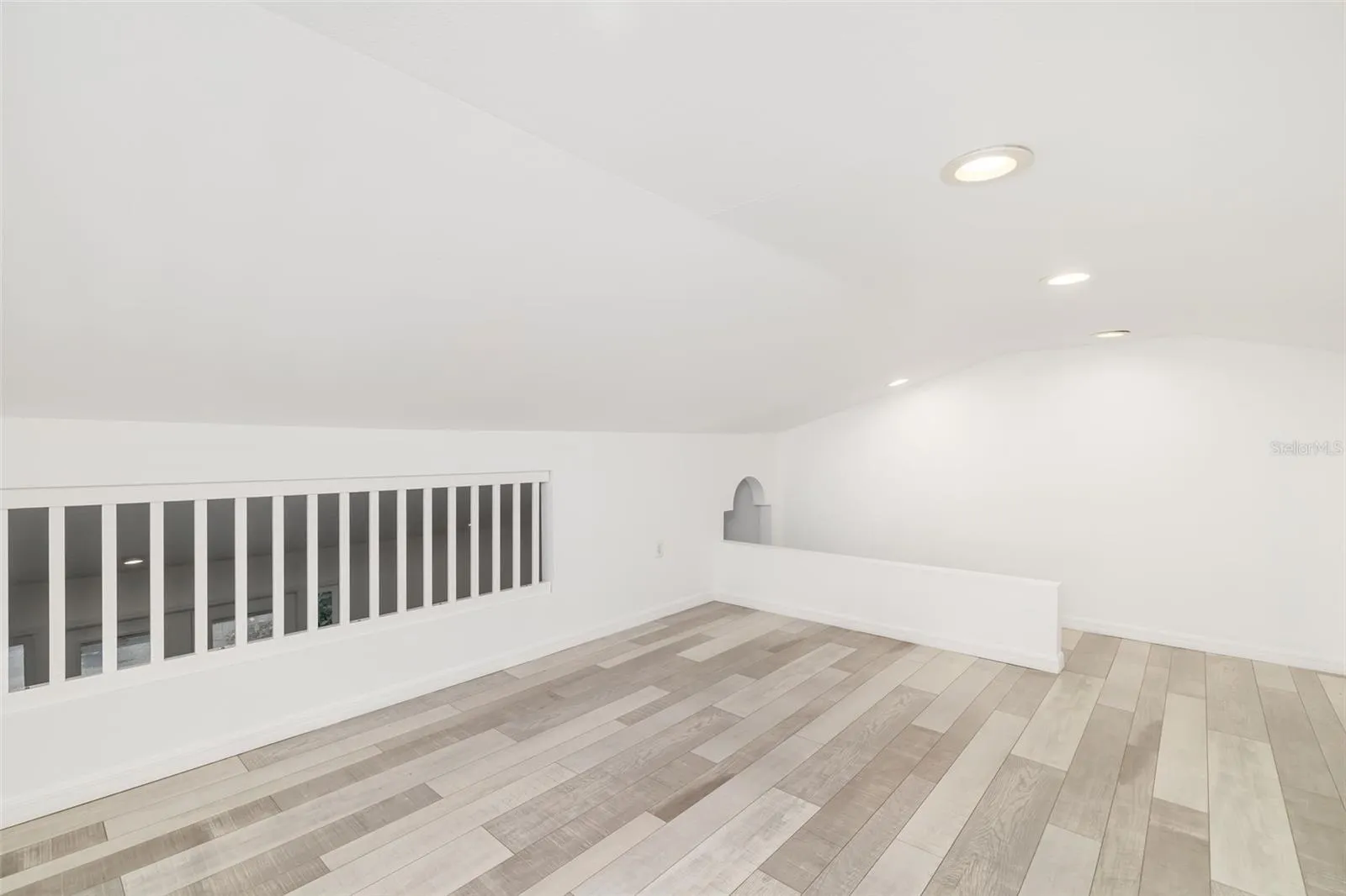 Upper loft/flex space adds even more possibilities for a home office, hobby area, reading retreat, storage or additional usable space.