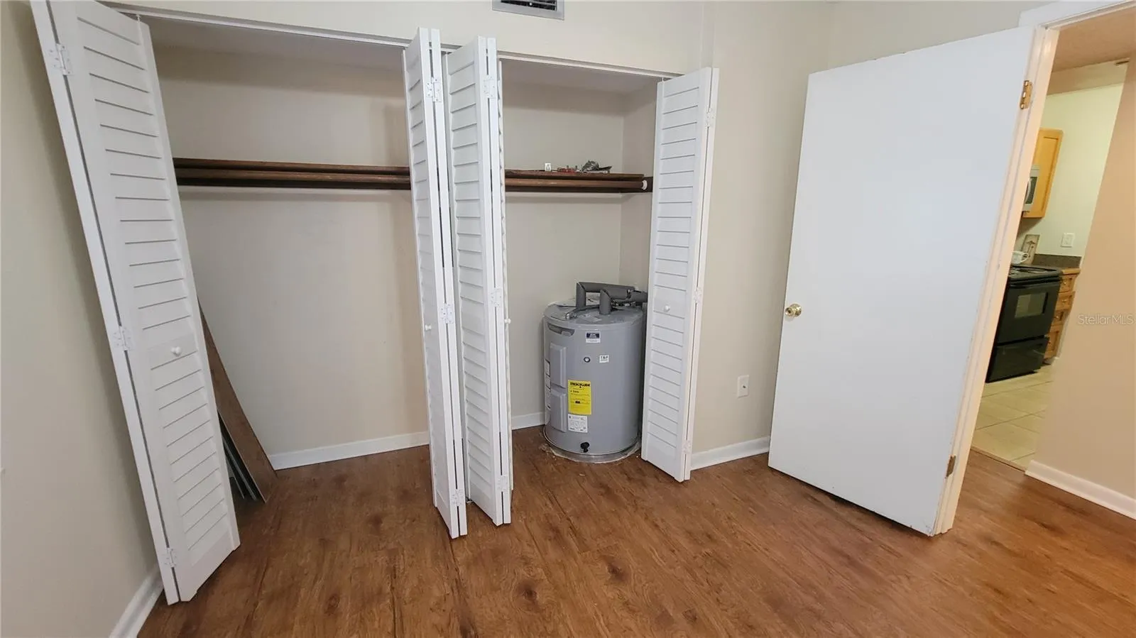 2nd Bedroom