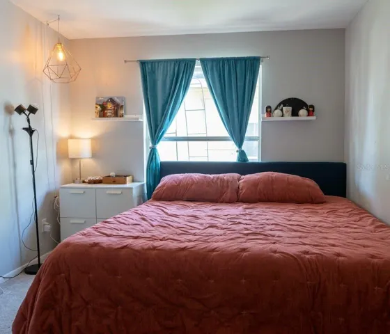 Secondary bedroom