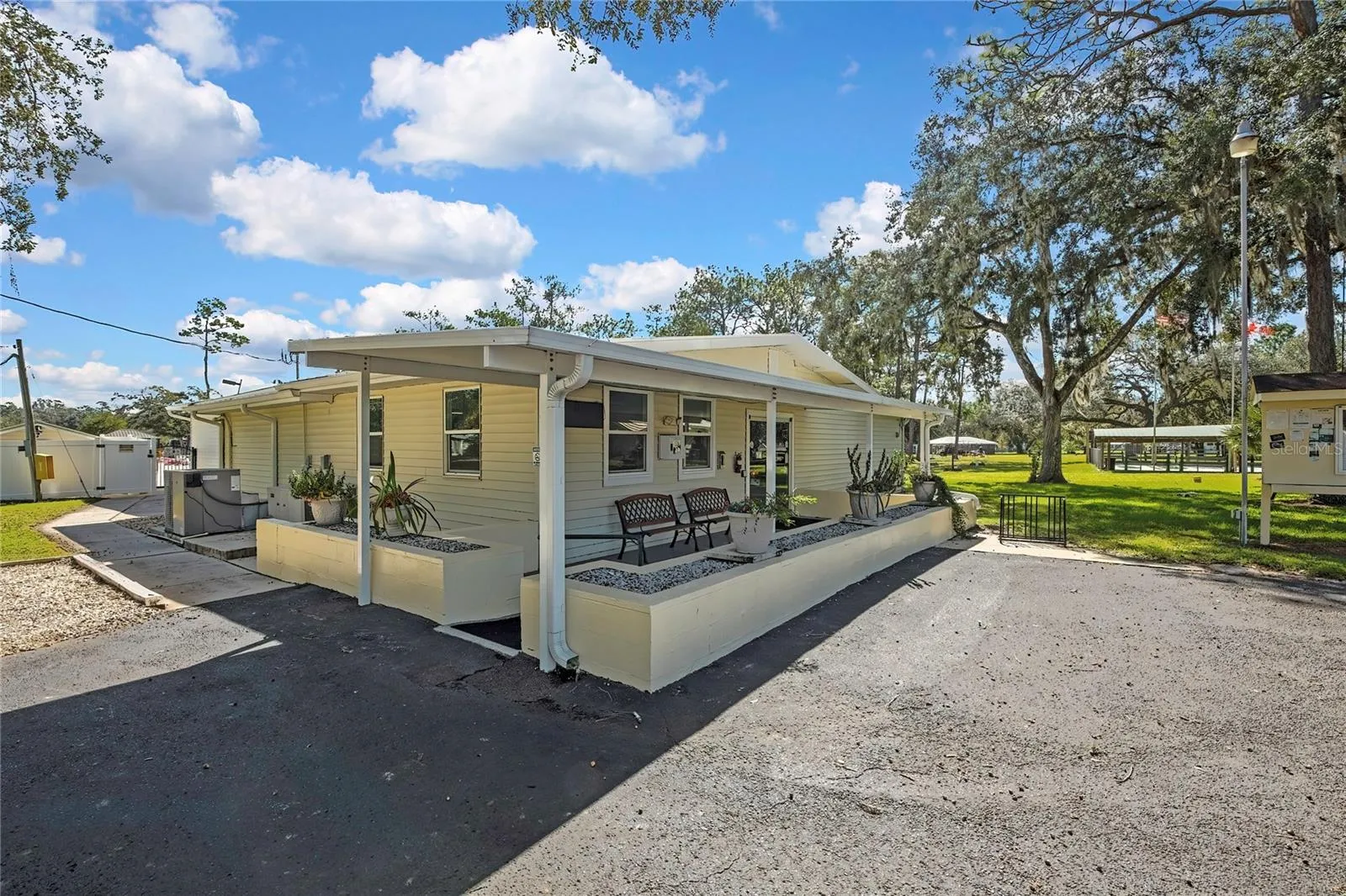 Club House
