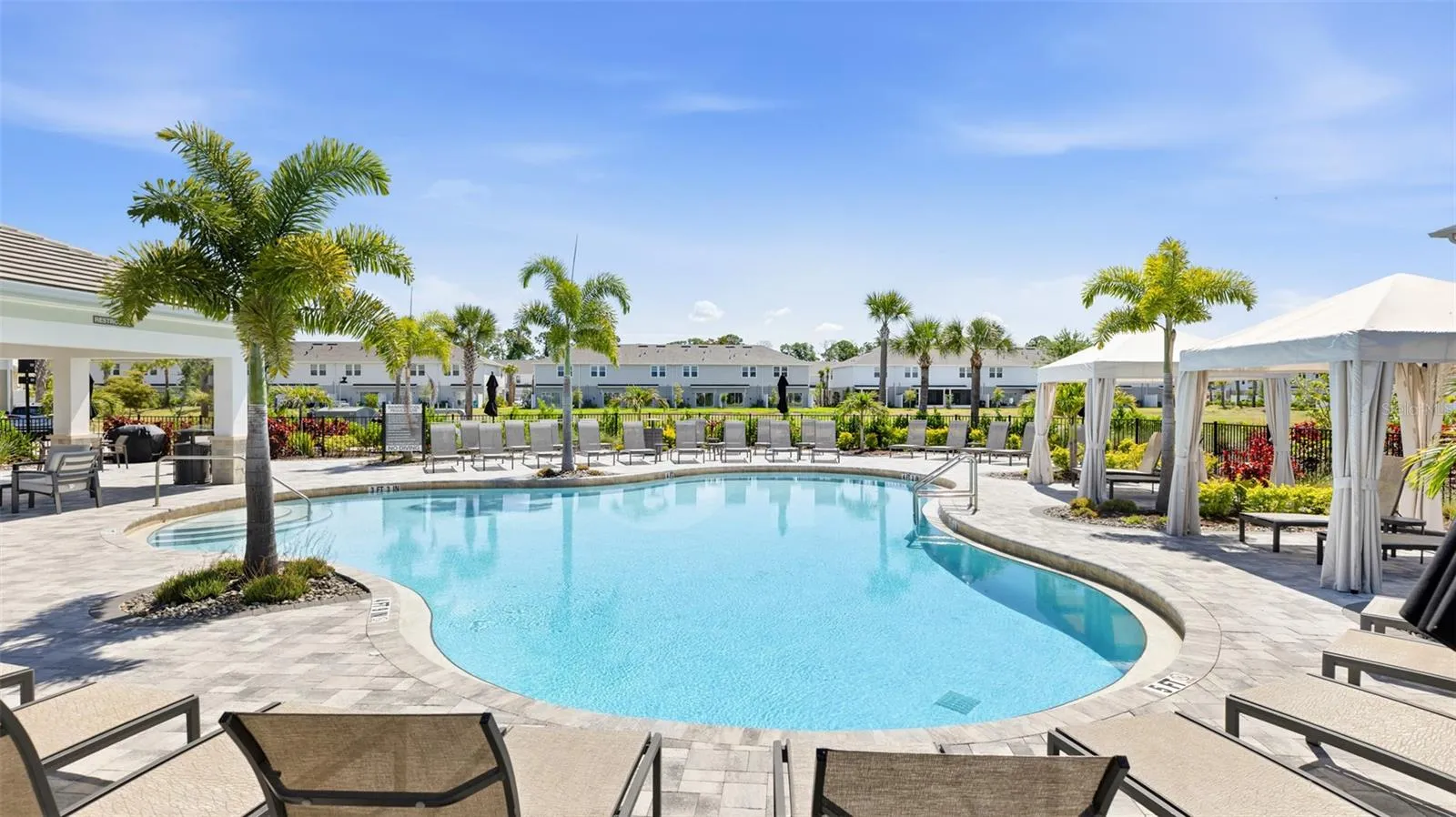 Community pool