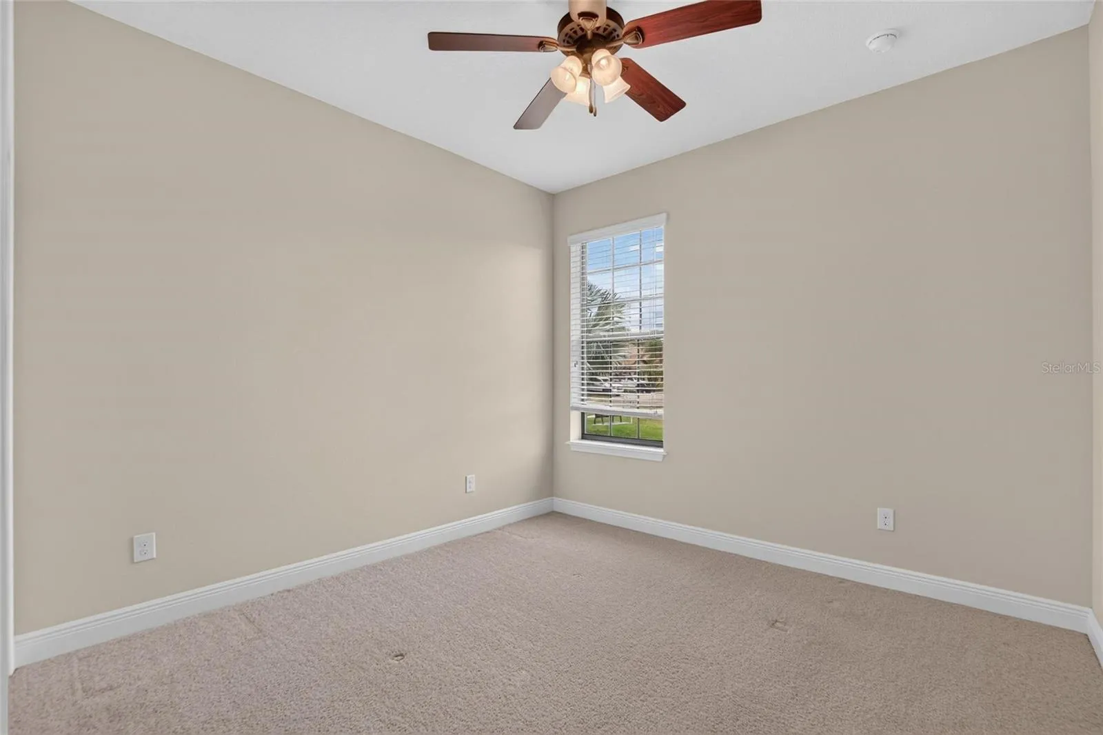 2nd Bedroom