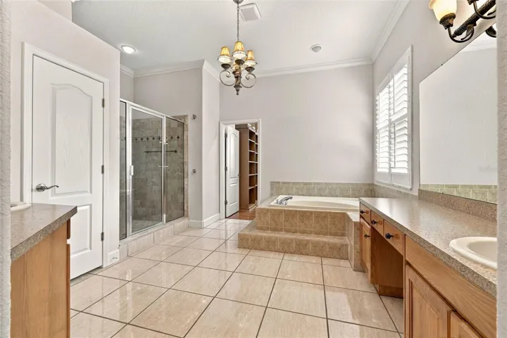 Primary Bathroom!
