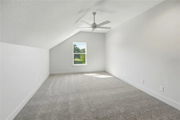 UPSTAIRS BEDROOM