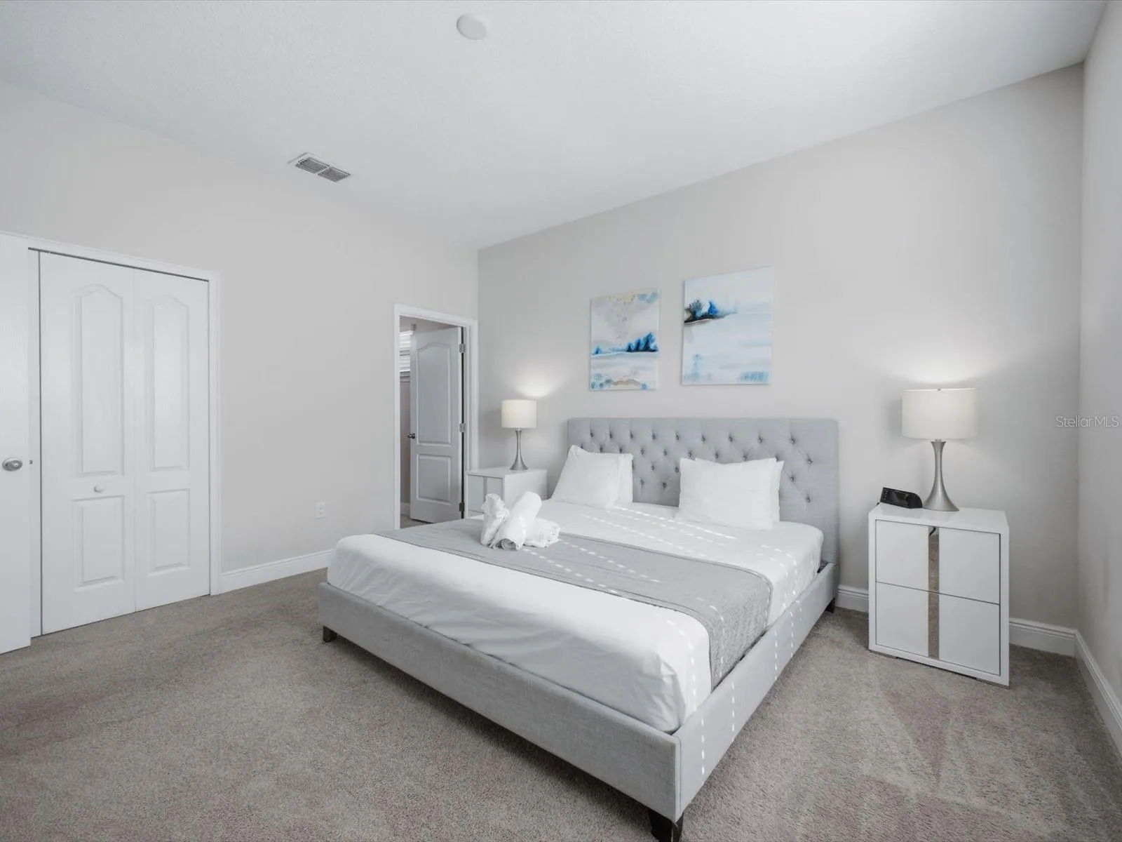 Downstairs ensuite bedroom 1