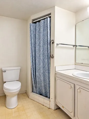bath 1, inside front bedroom