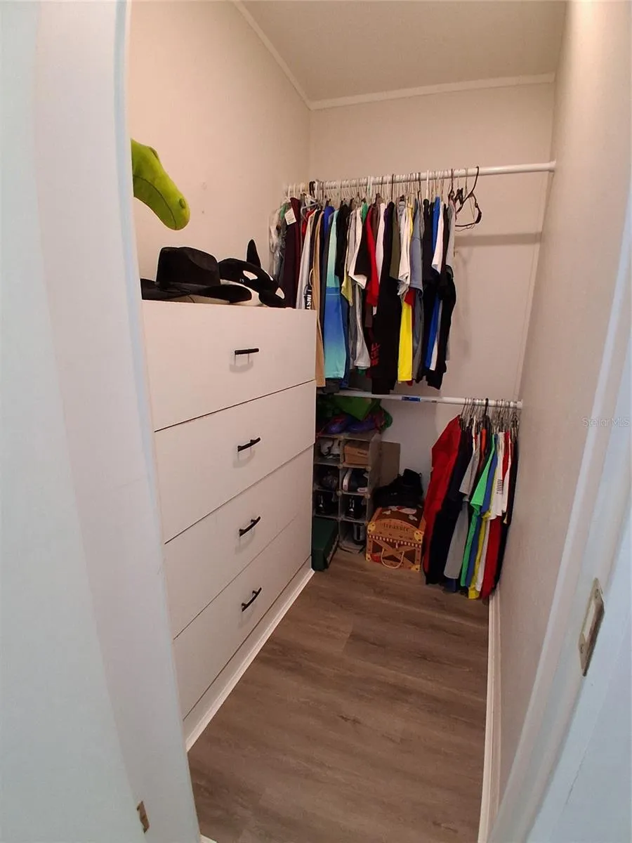 Guest Bedroom closet is a great size.