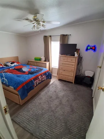 Spacious Guest Bedroom