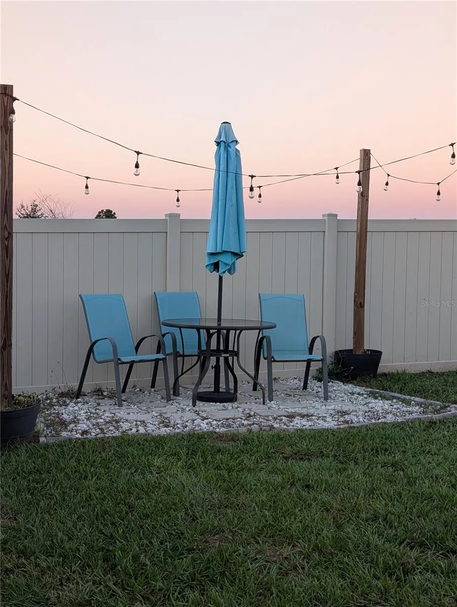 PATIO 2