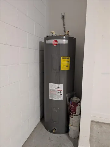 WATER HEATER