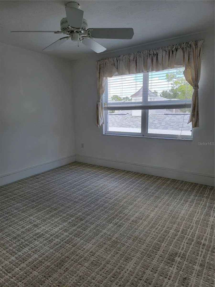 Second bedroom