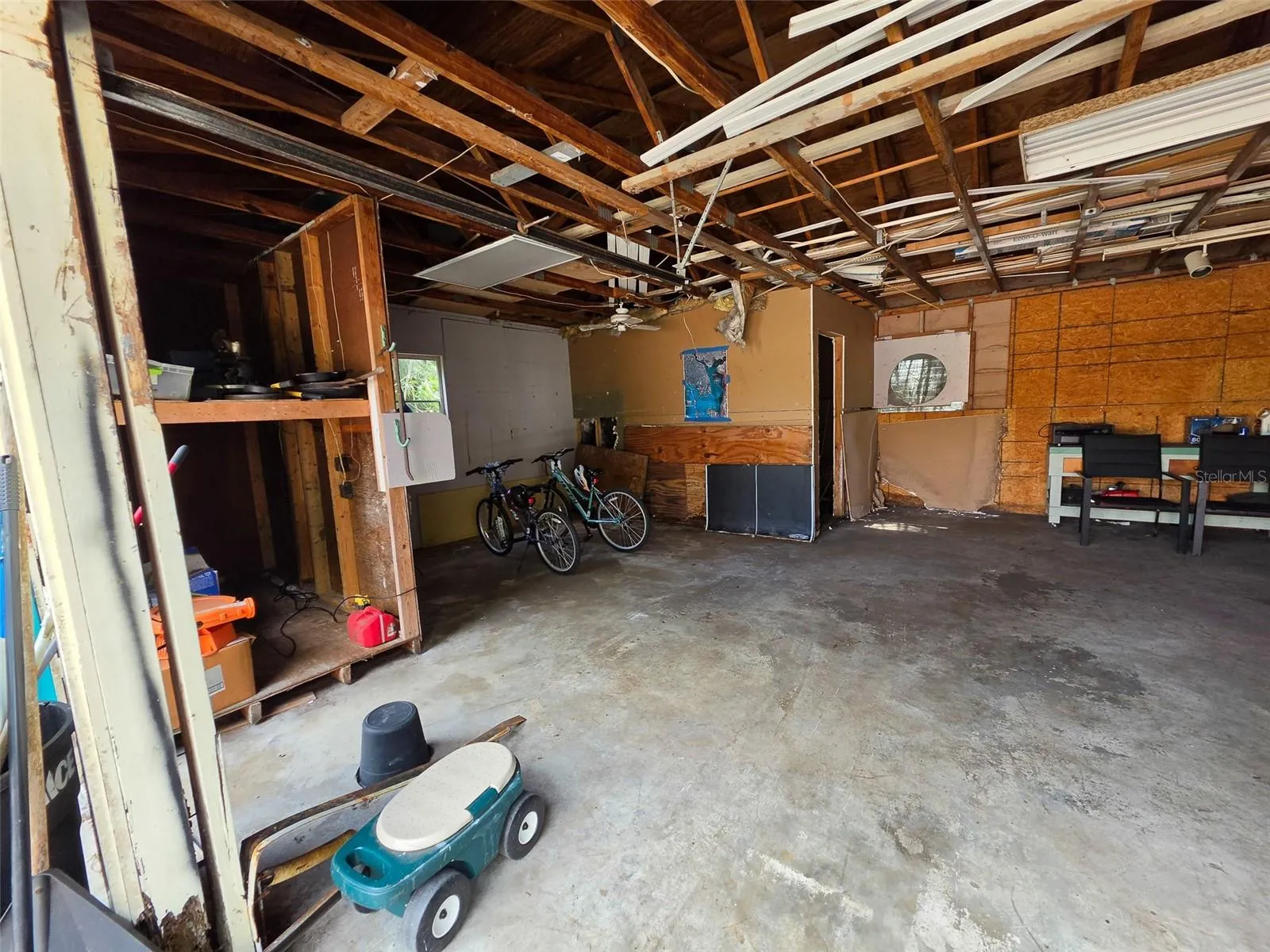 Garage
