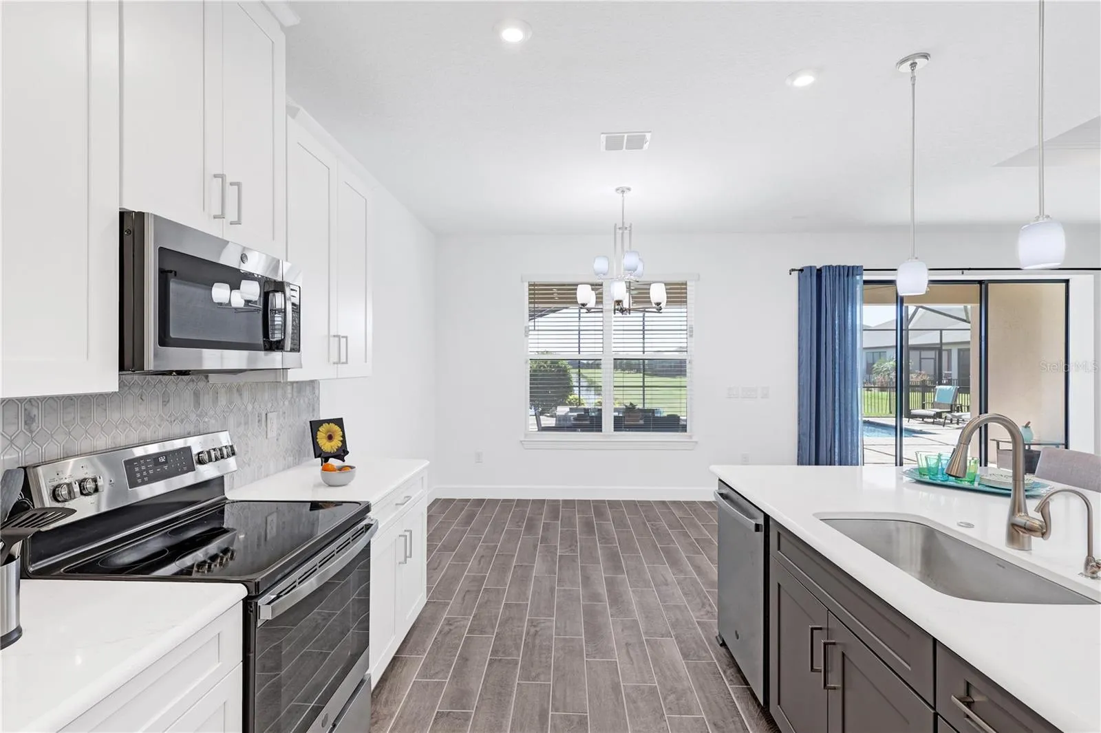 STAINLESS STEEL APPLIANCES