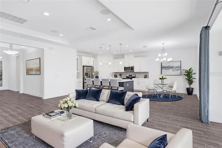 GREAT ROOM “virtually staged”
