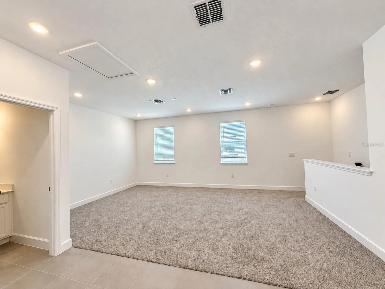 Studio: living area