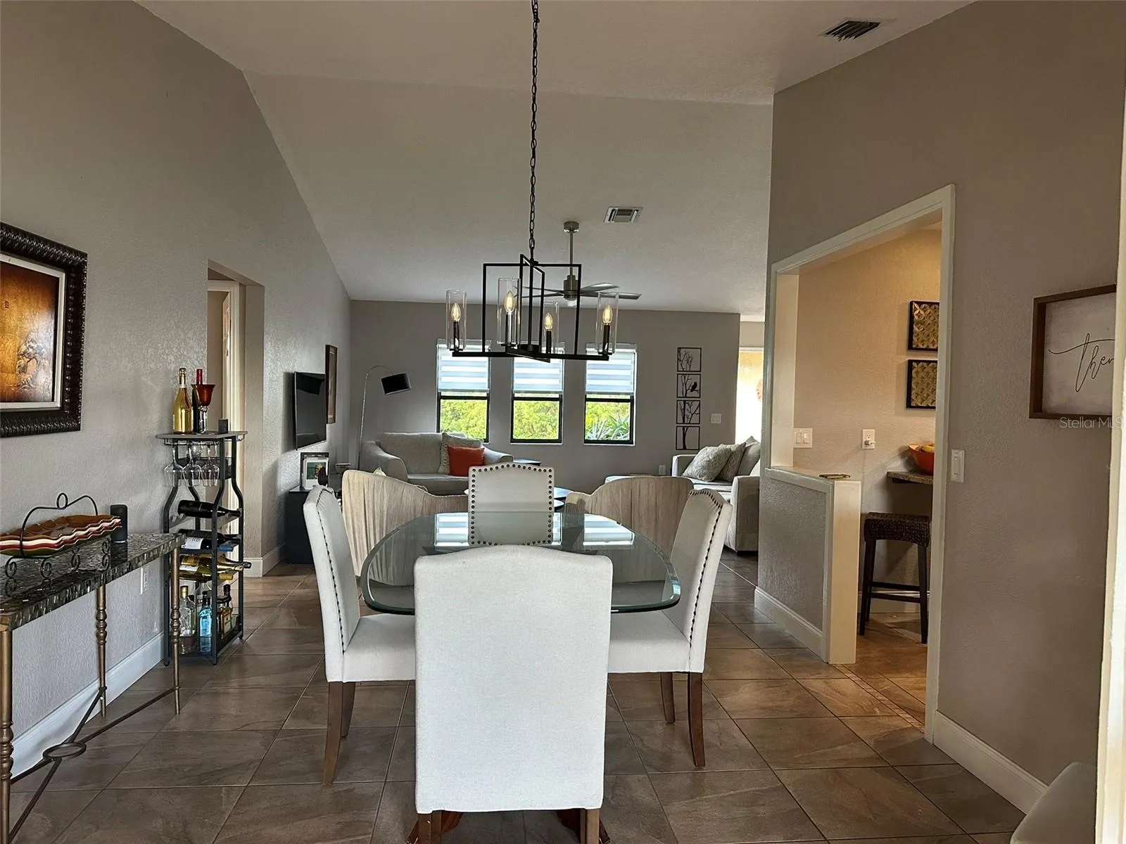 Dining room - wide enough for full extended chairs as well as a buffet table