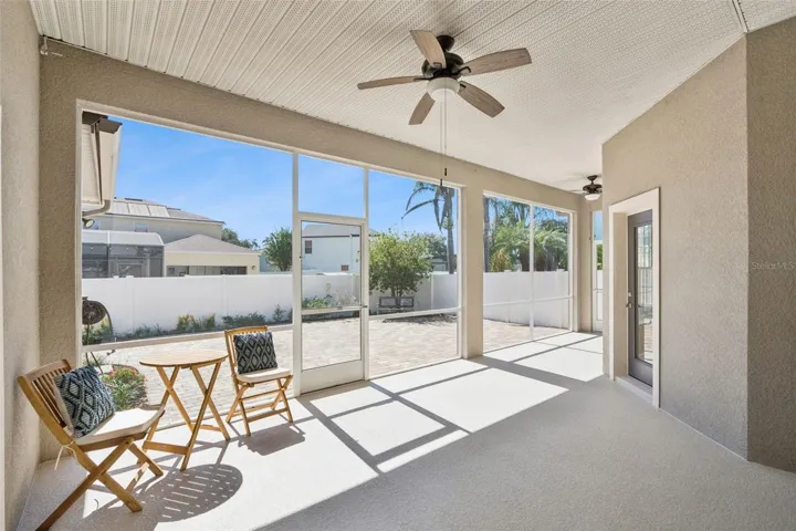 Rear Covered &amp; Screened in Porch